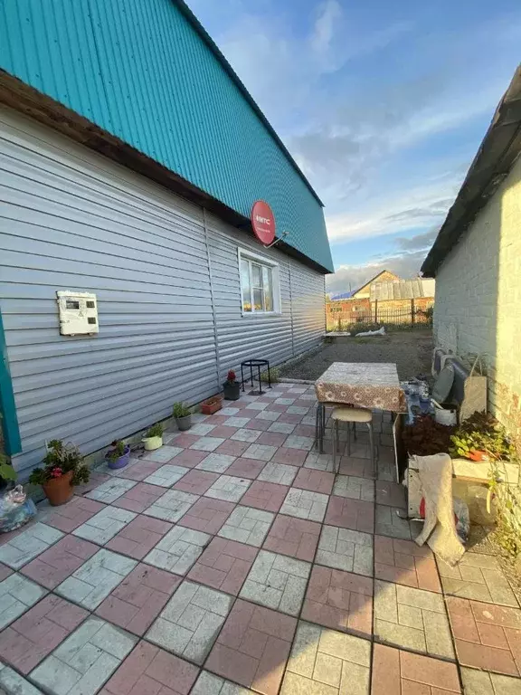 Дом в Омская область, Омск СНТ Спутник ТСН, аллея 5-я (82 м) - Фото 1