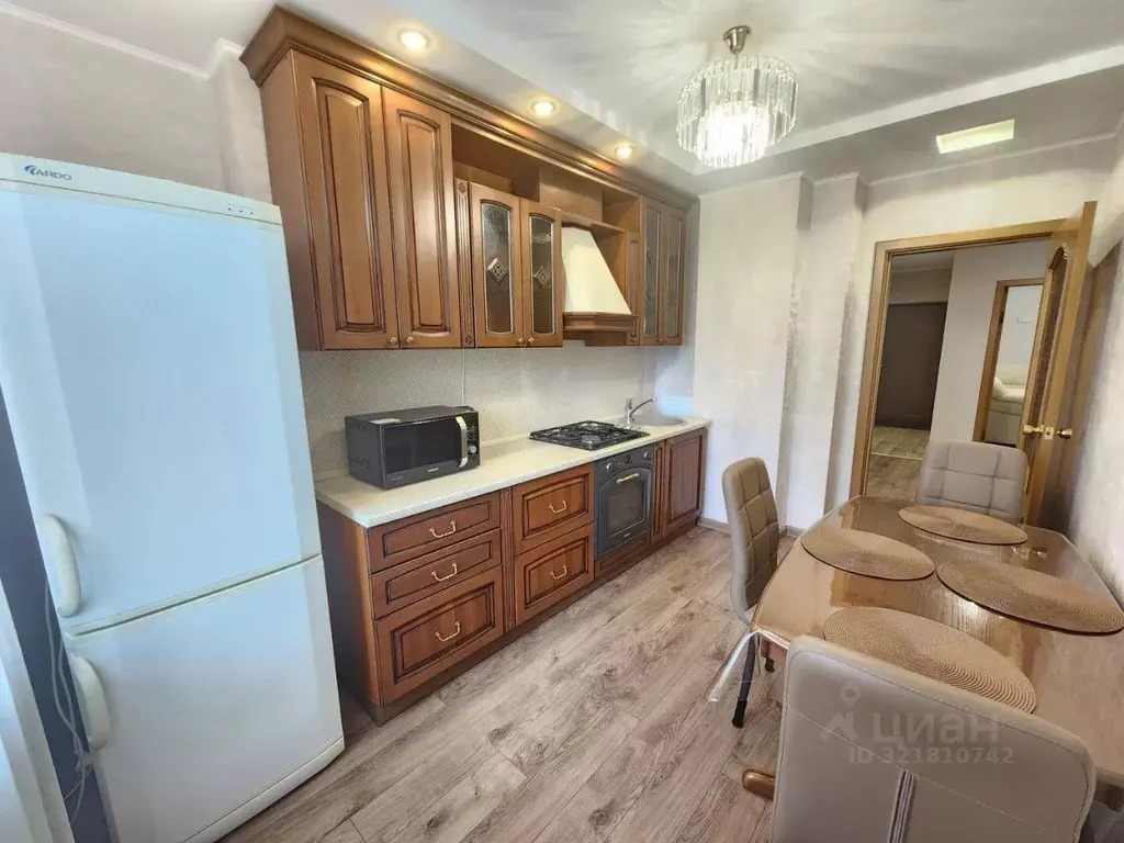 2-к кв. Саратовская область, Саратов ул. Имени П.Н. Яблочкова, 26/28 ... - Фото 0