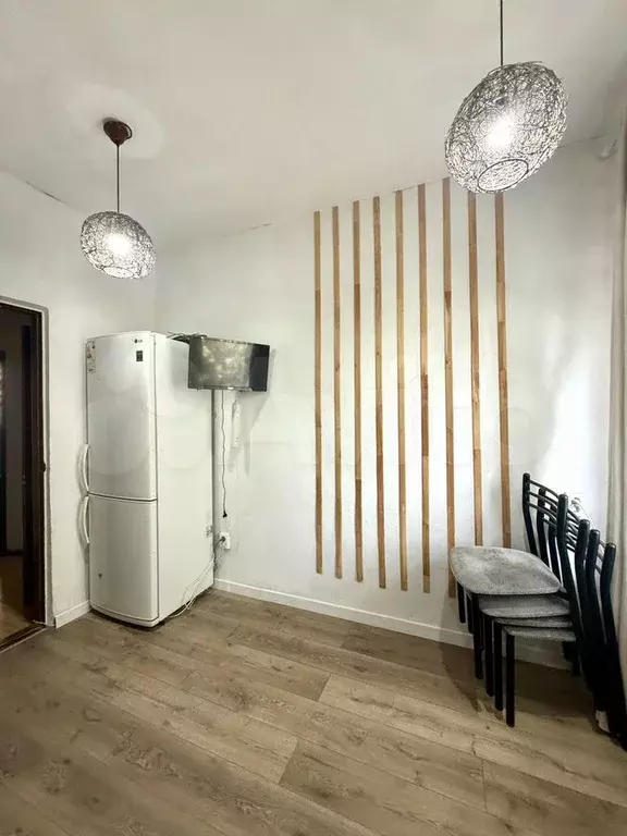 2-к. квартира, 55 м, 2/2 эт. - Фото 1