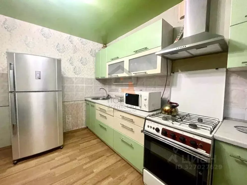 2-к кв. Кировская область, Киров ул. Морозовская, 5 (55.0 м) - Фото 1