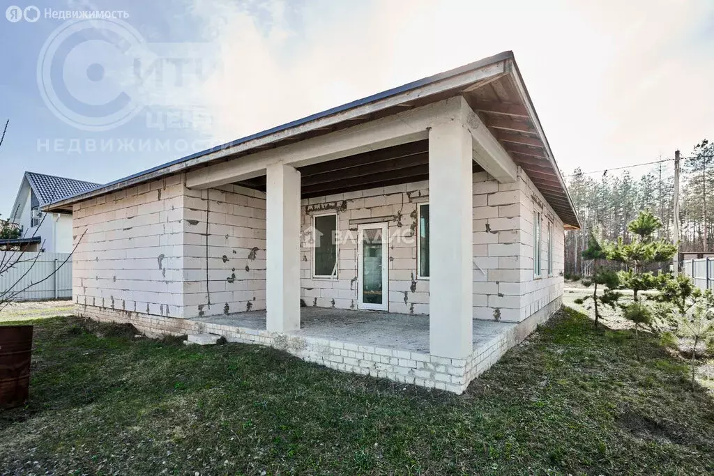 Дом в село Александровка, Сосновая улица, 12 (124 м) - Фото 1