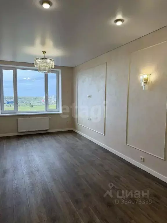 2-к кв. Тюменская область, Тюмень ул. Новоселов, 98 (58.5 м) - Фото 1