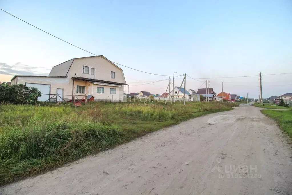 Дом в Алтайский край, Барнаул городской округ, пос. Лесной ул. ... - Фото 1