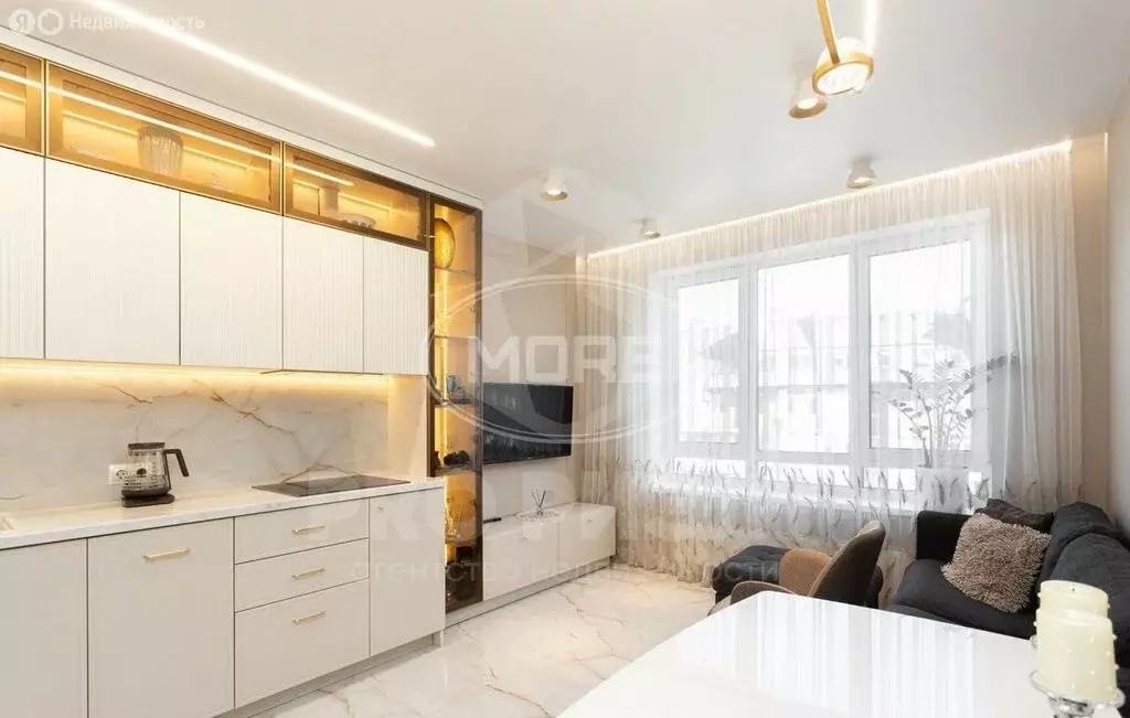 3-комнатная квартира: Калининград, Земельная улица, 30 (85 м) - Фото 1