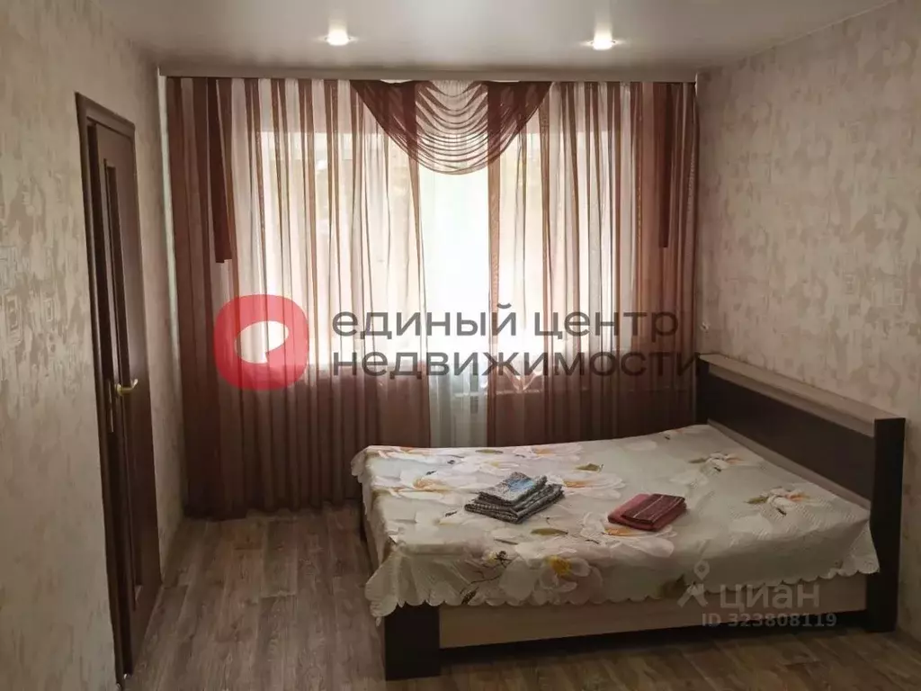 2-к кв. Тюменская область, Тюмень Профсоюзная ул., 88 (45.1 м) - Фото 1