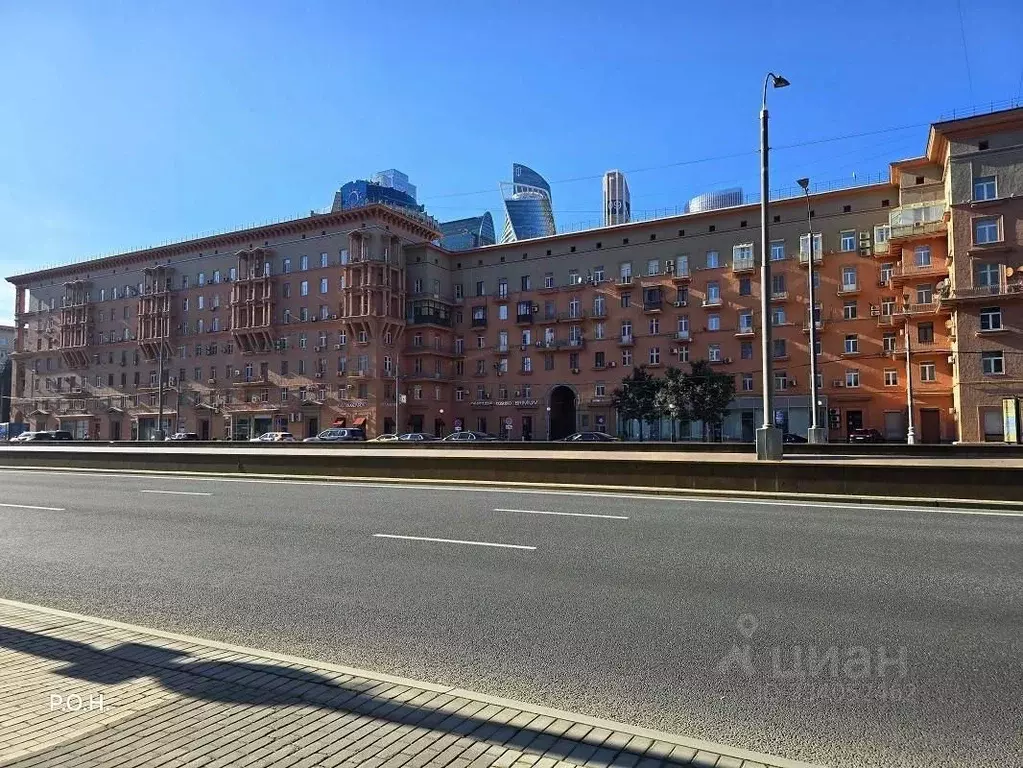 Помещение свободного назначения в Москва Кутузовский просп., 22 (101 ... - Фото 1