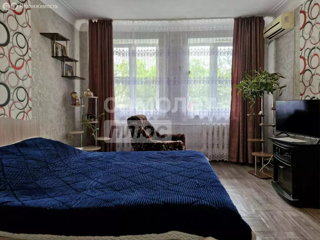 3-комнатная квартира: Славянск-на-Кубани, Красная улица, 84 (54 м) - Фото 0