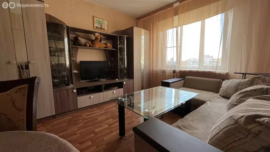 3-комнатная квартира: Аксай, Садовая улица, 24 (66 м) - Фото 0