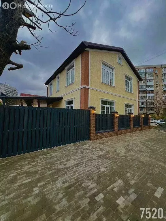 Дом в Аксай, Донская улица, 49 (177 м) - Фото 1