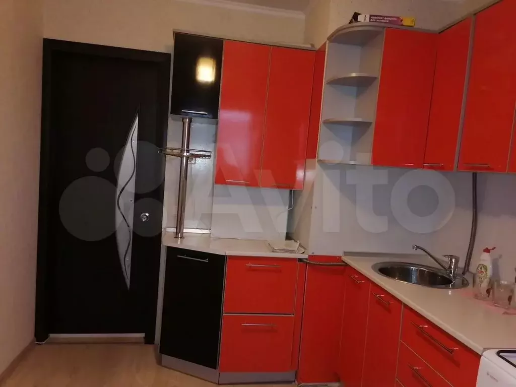 1-к. квартира, 30 м, 7/10 эт. - Фото 0
