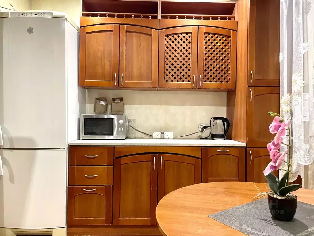 2-к кв. Псковская область, Печоры Вокзальная ул., 15 (51.8 м) - Фото 1