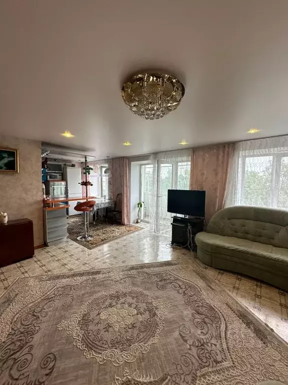 3-к кв. Кемеровская область, Кемерово просп. Ленина, 71 (65.0 м) - Фото 1