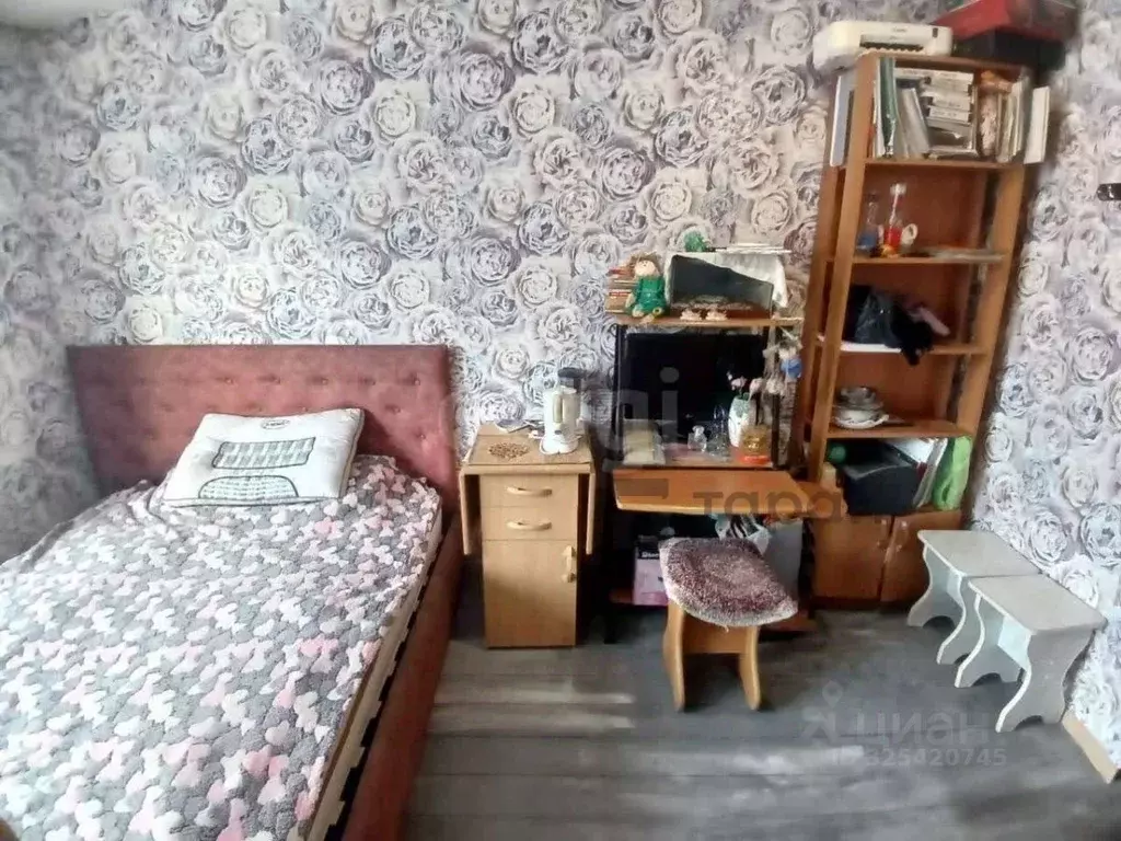 Комната Челябинская область, Челябинск пер. Островского, 7 (8.0 м) - Фото 2