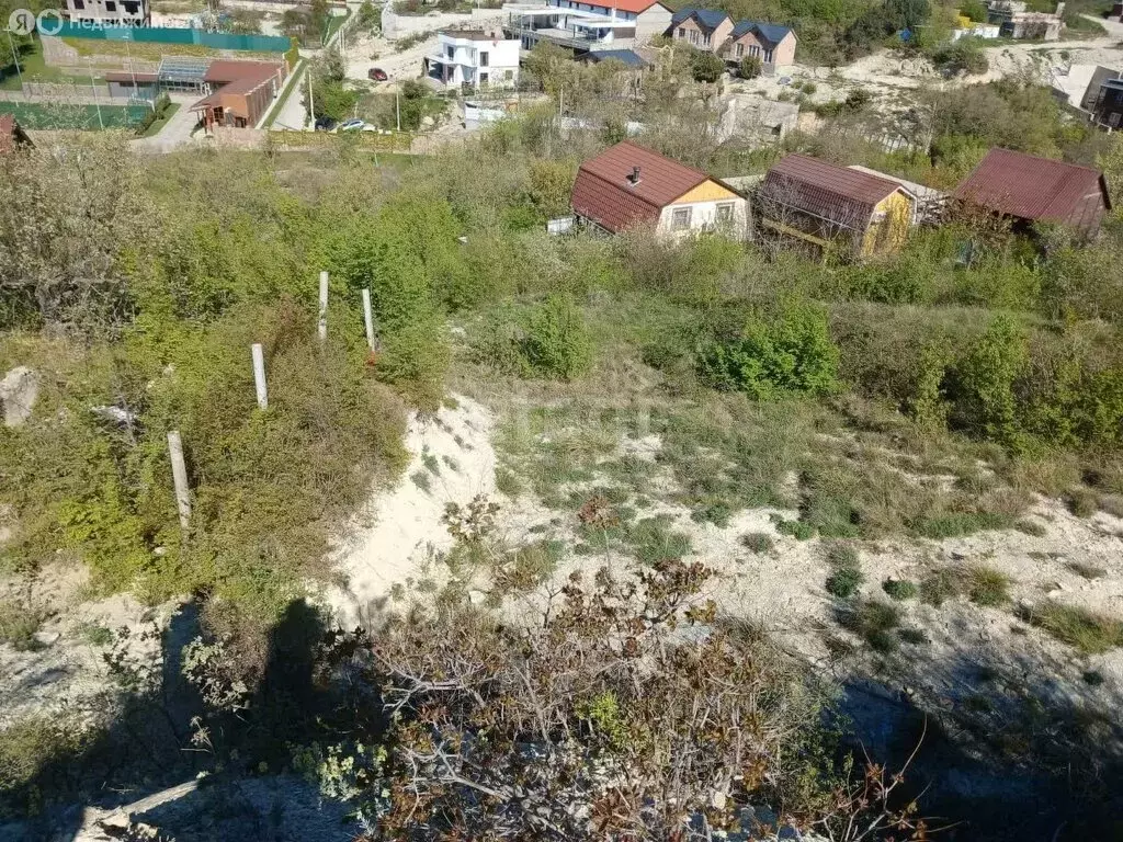 Участок в село Южная Озереевка, СНТ Геолог (6.8 м) - Фото 1