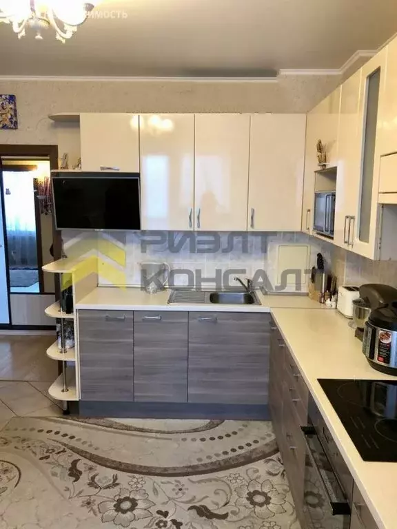 2-комнатная квартира: Омск, улица Перелёта, 12к1 (60.8 м) - Фото 0