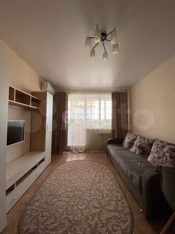 1-к. квартира, 39 м, 7/17 эт. - Фото 0