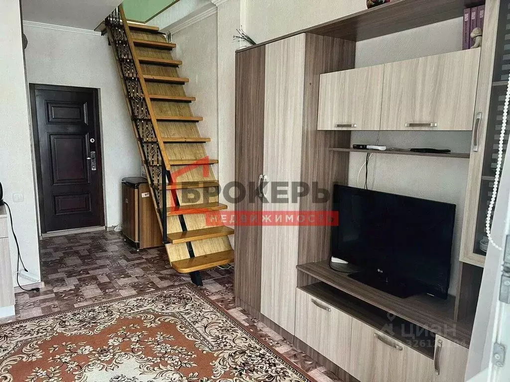 2-к кв. Севастополь ул. Летчиков, 3Е (53.0 м) - Фото 2