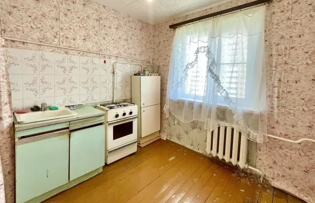 2-к кв. Свердловская область, Первоуральск ул. Емлина, 4 (37.0 м) - Фото 0