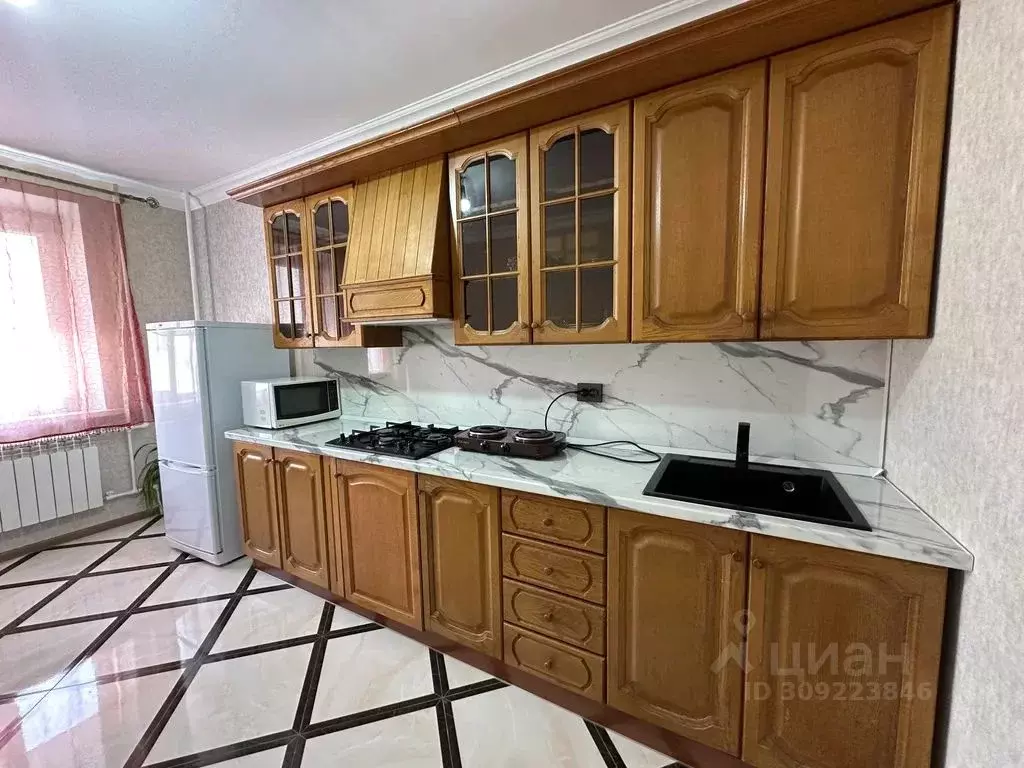 2-к кв. Дагестан, Кизилюрт ул. Гагарина, 90 (65.0 м) - Фото 0