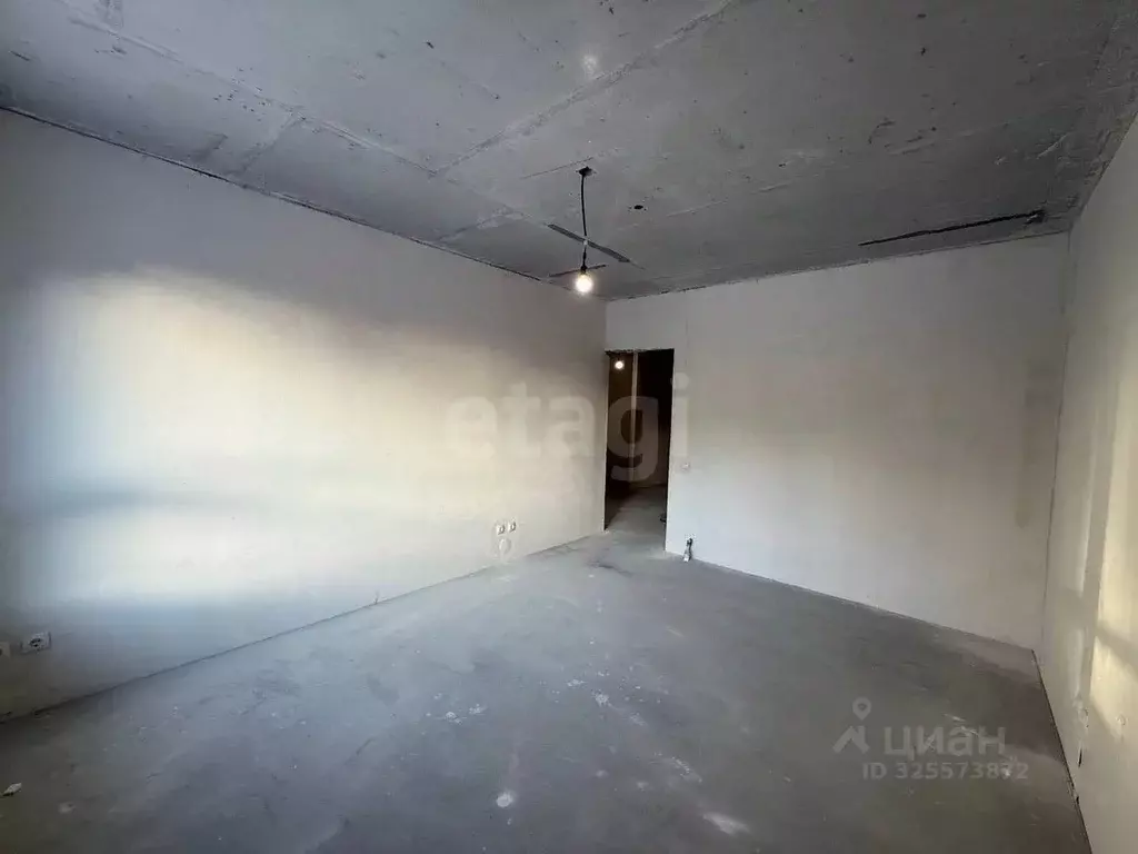 3-к кв. Свердловская область, Екатеринбург бул. Золотистый, 19 (93.8 ... - Фото 1