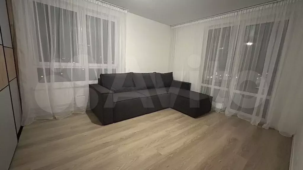 2-к. квартира, 56 м, 6/15 эт. - Фото 0