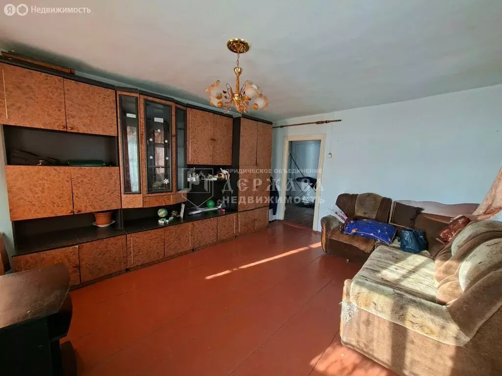 Дом в Кемерово, улица Менжинского (50 м) - Фото 1