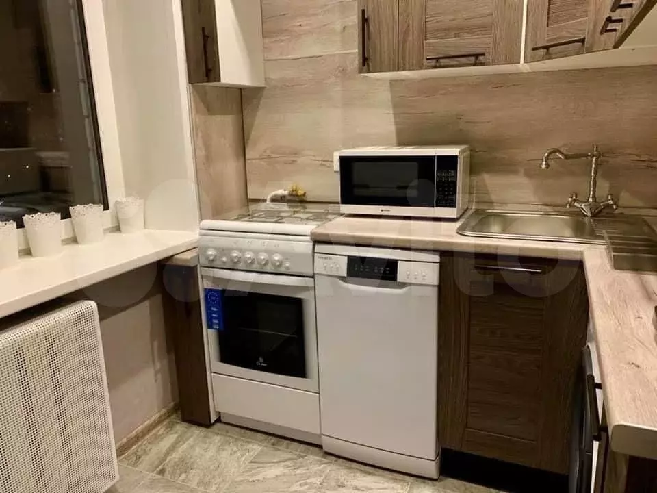 2-к. квартира, 46 м, 9/9 эт. - Фото 1