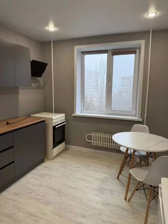 2-к кв. Татарстан, Казань ул. Адоратского, 62 (50.0 м) - Фото 1