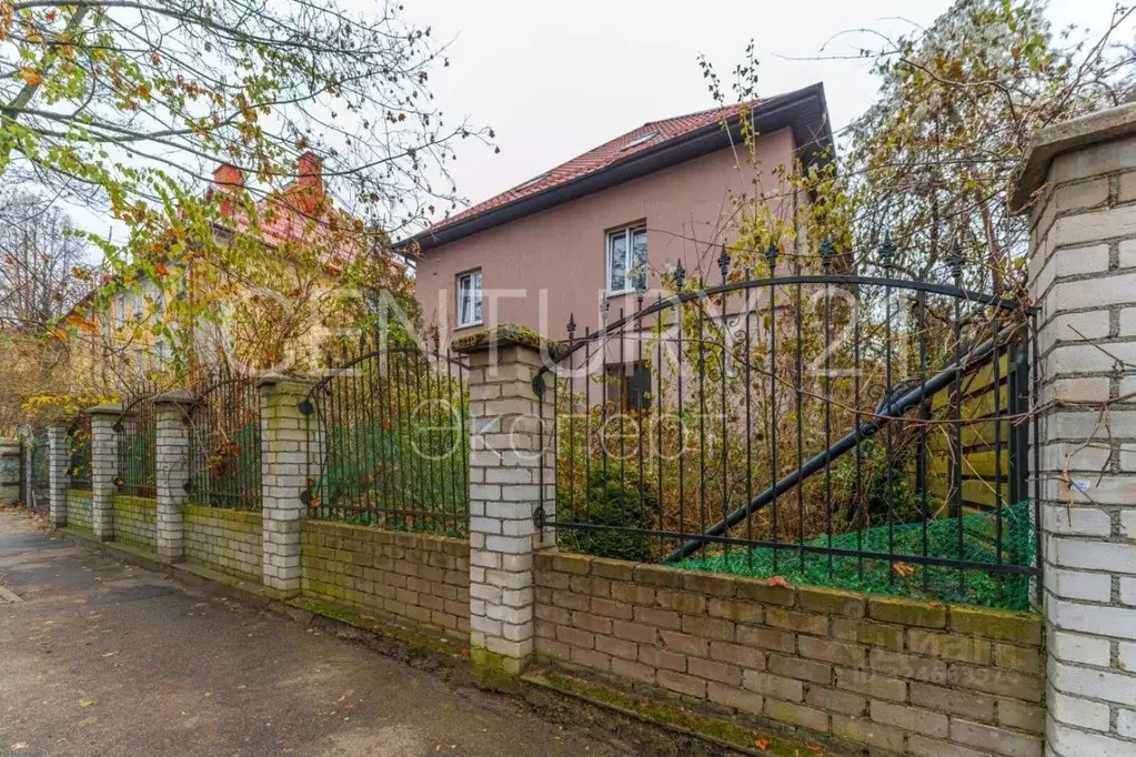Дом в Калининградская область, Калининград Каменная ул., 10 (391 м) - Фото 1