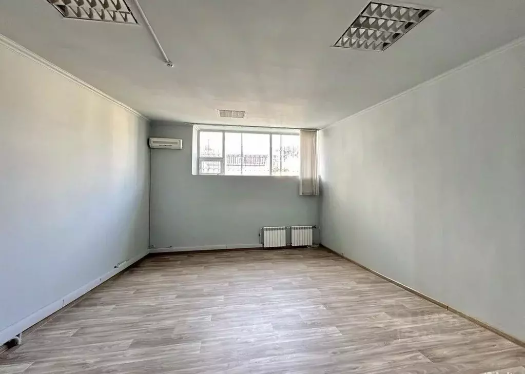 Офис в Ростовская область, Ростов-на-Дону ул. Серафимовича, 53А (20 м) - Фото 1