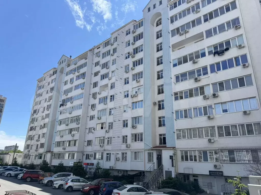 3-к. квартира, 70 м, 2/10 эт. - Фото 0