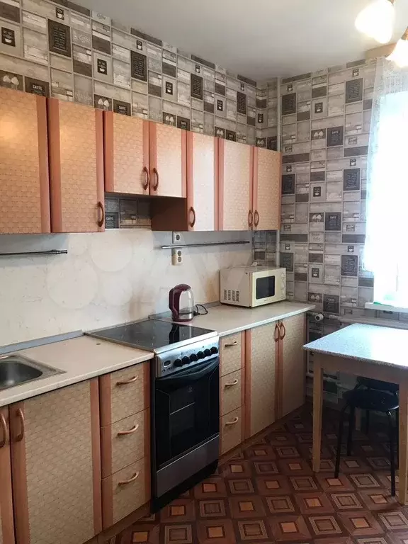 1-к. квартира, 46 м, 7/10 эт. - Фото 0