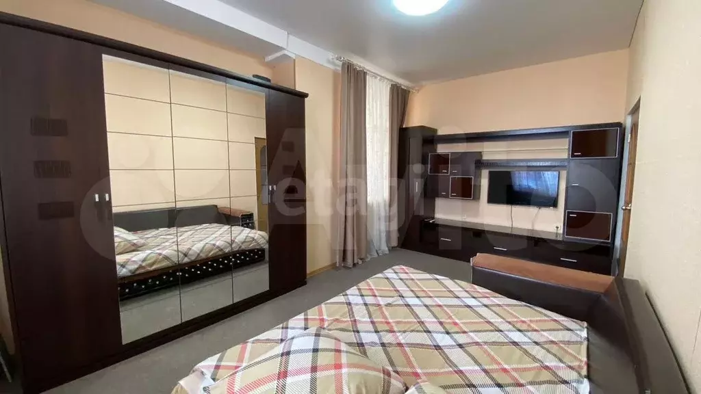 2-к. квартира, 55 м, 1/5 эт. - Фото 0