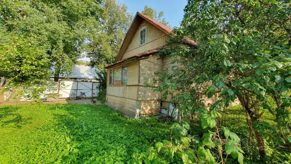 Дом в Ленинградская область, Гатчинский район, Вырица городской ... - Фото 1