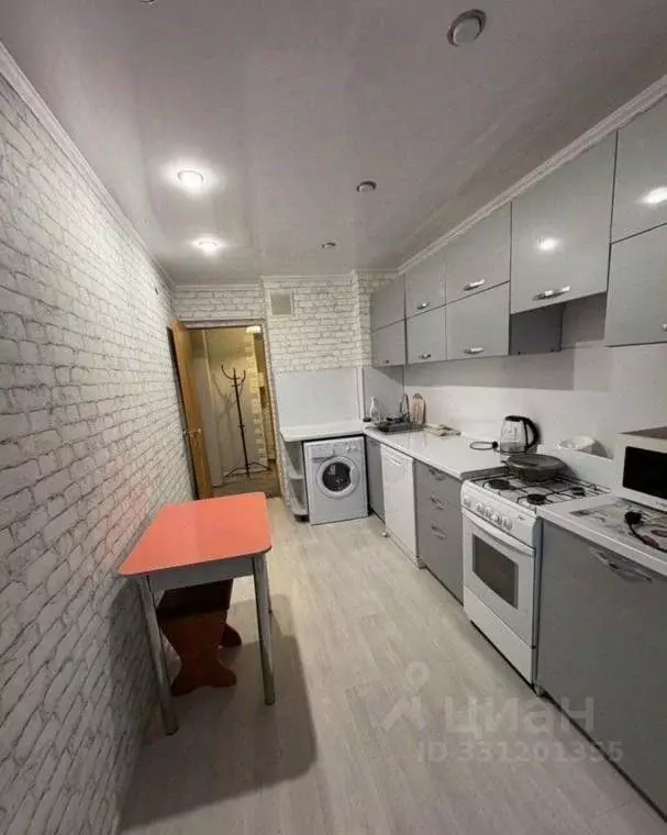 1-к кв. Татарстан, Зеленодольск ул. Королева, 11А (40.0 м) - Фото 2