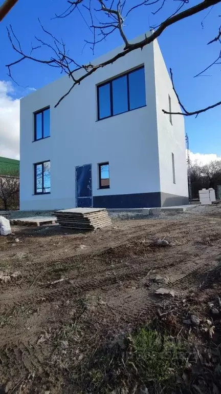 Дом в Севастополь Гагаринский муниципальный округ, пер. 4-й Айвовый ... - Фото 0