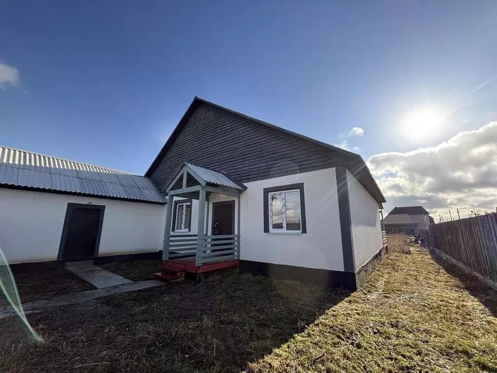 Дом в Иркутская область, Иркутский муниципальный округ, с. Хомутово ... - Фото 2