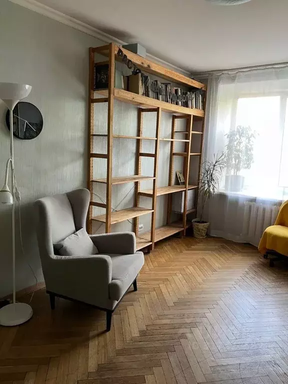 Комната Москва ул. Чаянова, 12 (18.0 м) - Фото 0