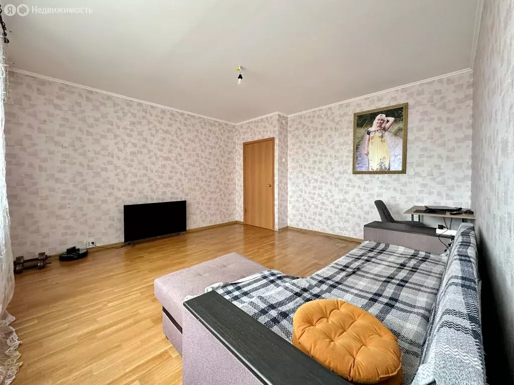 3-комнатная квартира: Лобня, улица Чайковского, 25 (78.5 м) - Фото 2