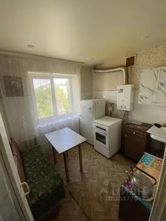 2-к кв. Белгородская область, Белгород Садовая ул., 23А (42.0 м) - Фото 0