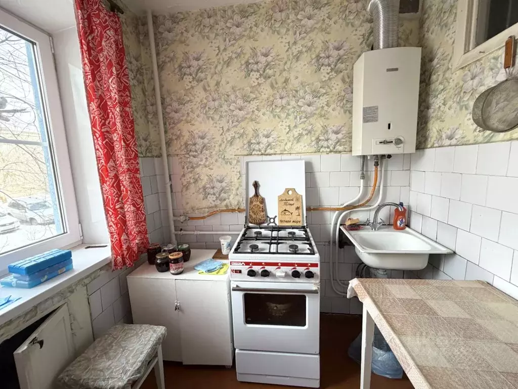 3-к кв. Волгоградская область, Волгоград ул. Качинцев, 120 (61.7 м) - Фото 2