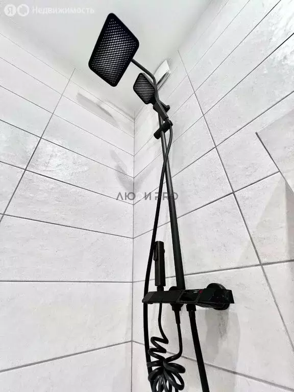 3-комнатная квартира: Саратов, улица имени Е.И. Пугачёва, 169 (60 м) - Фото 2