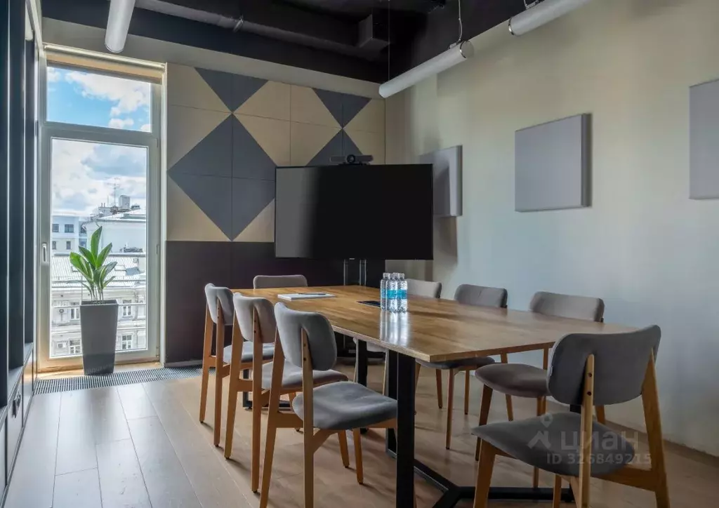 Офис в Москва ул. Земляной Вал, 8 (140 м) - Фото 2