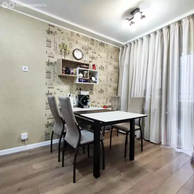 1-комнатная квартира: Волгоград, район Семь Ветров, бульвар 30-летия ... - Фото 2