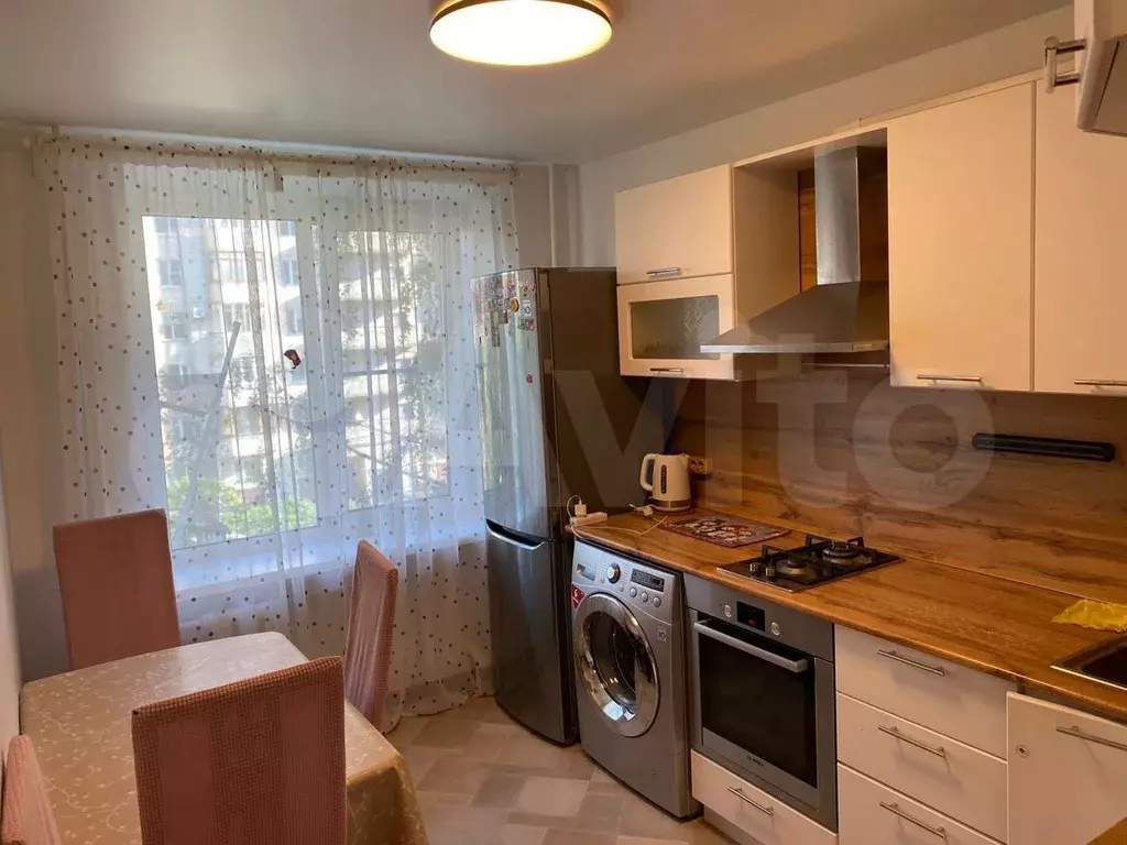 2-к. квартира, 48 м, 4/9 эт. - Фото 1