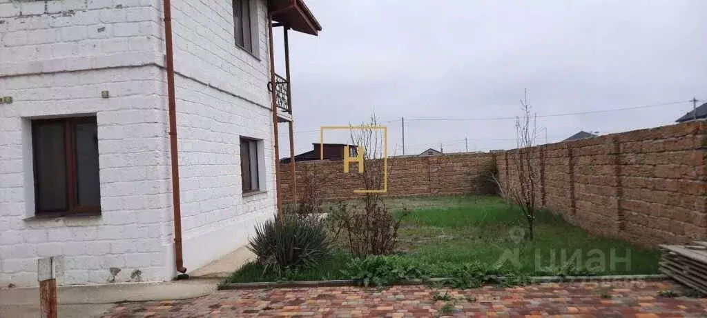 Дом в Крым, Сакский район, с. Молочное ул. Западная (150 м) - Фото 2