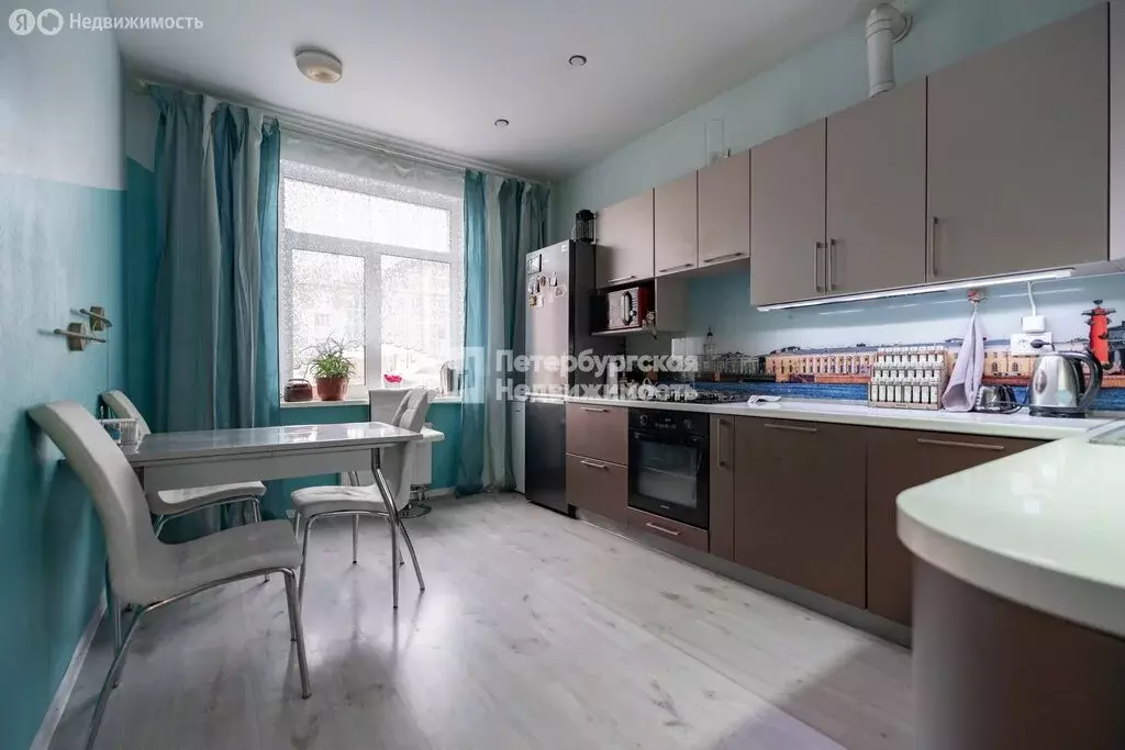 4-комнатная квартира: Сестрорецк, улица Николая Соколова, 34 (107.9 м) - Фото 1