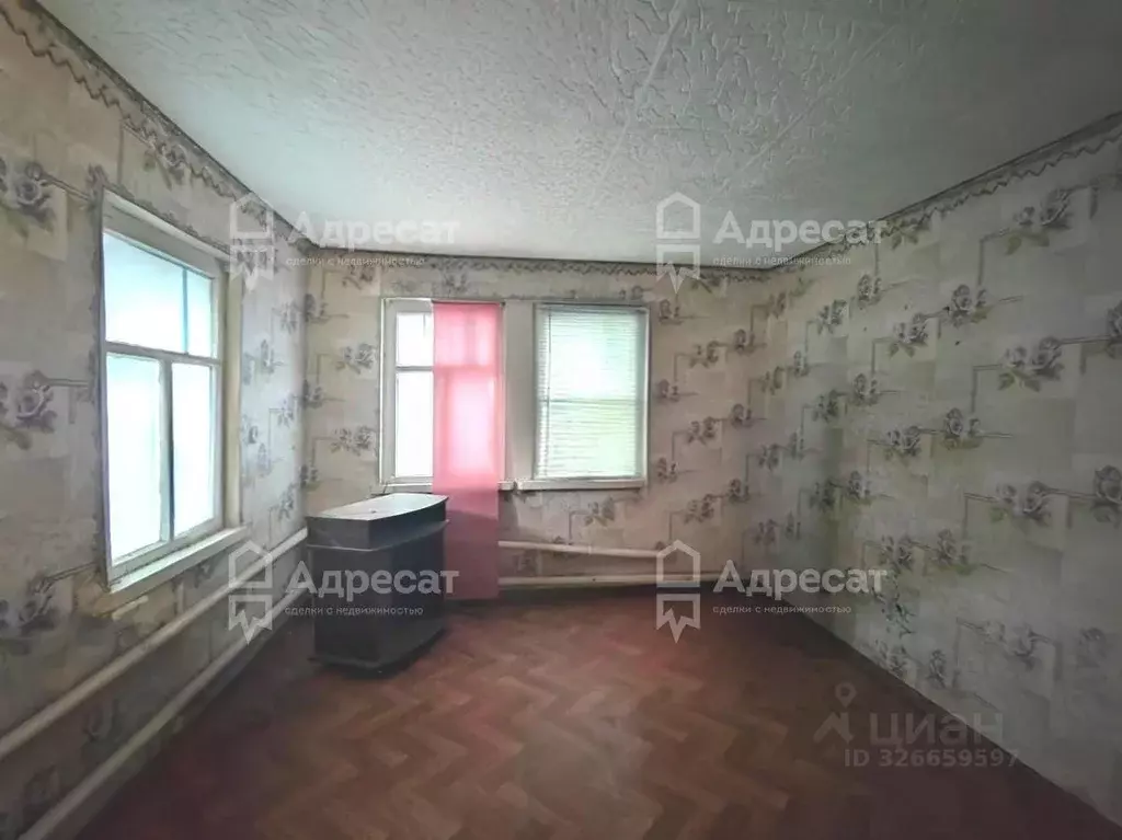 Дом в Волгоградская область, Фролово Пролетарская ул. (43 м) - Фото 1