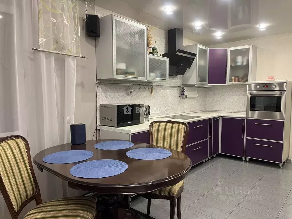 3-к кв. Коми, Сыктывкар ул. Морозова, 109/2 (79.3 м) - Фото 2