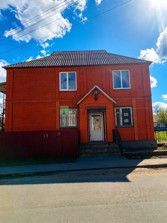 Помещение свободного назначения в Ростовская область, Октябрьский ... - Фото 1
